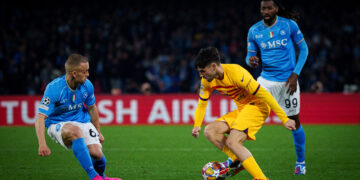 Napoli y Barcelona igualaron, mientras que Porto dio el golpe