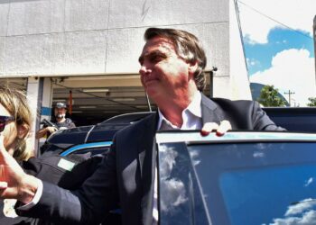 Citan a declarar a Bolsonaro por su plan golpista contra Lula
