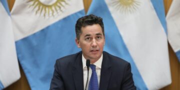 El oficialismo cordobés cruzó a Milei por sus críticas a Llaryora