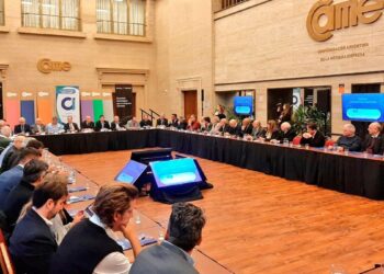 Entidades empresarias apoyan la reforma laboral del Gobierno