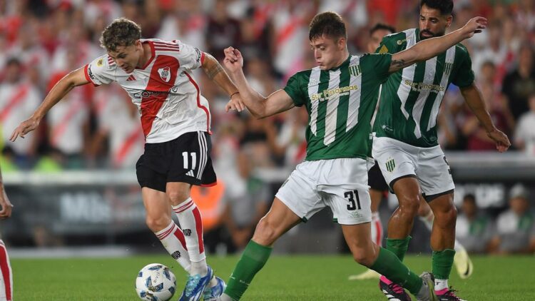 River rescató un empate agónico ante Banfield