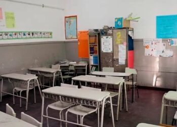 Sin partidas clave, docentes frenan el inicio de las clases