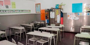 Sin partidas clave, docentes frenan el inicio de las clases
