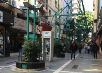 En febrero, las ventas de los comercios en Córdoba registraron caídas del 15,5% interanual