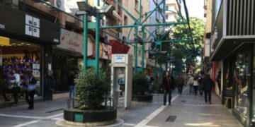 En febrero, las ventas de los comercios en Córdoba registraron caídas del 15,5% interanual