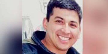 Volvía de ver a un partido y lo mató una bala perdida