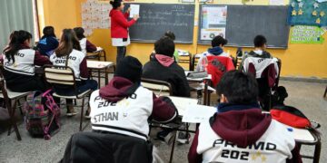 El Gobierno cortó el envío de fondos claves para los docentes