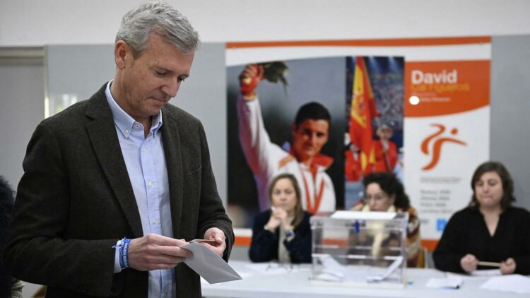 El candidato del PP a la Presidencia de la Xunta de Galicia, Alfonso Rueda.