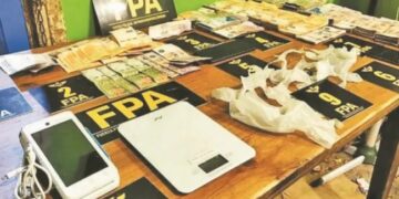 Investigan un faltante de droga incautada