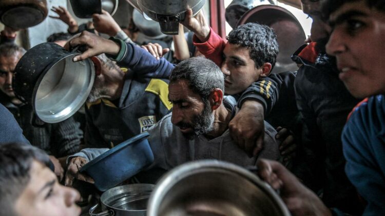 El hambre agobia a los palestinos de Gaza