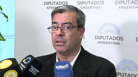 Germán Martínez advirtió que el Gobierno busca "traidores y culpables" tras el revés legislativo
