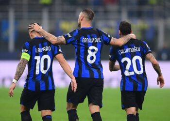 Inter venció a Atlético Madrid en la ida de octavos