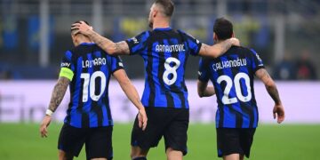 Inter venció a Atlético Madrid en la ida de octavos