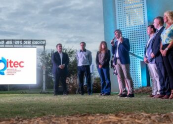 Inauguraron una institución pública de energía sostenible