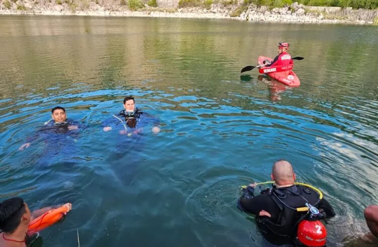 Encontraron el cuerpo de un joven turista ahogado en la Laguna Azul