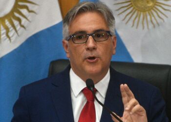 Llaryora: «Milei tiene un supino desconocimiento del interior”