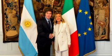 Milei se reunió en Roma con el presidente italiano Mattarella y con la premier Meloni