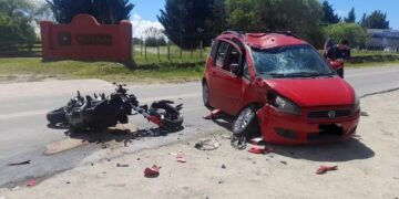 Un motociclista murió tras chocar contra un auto