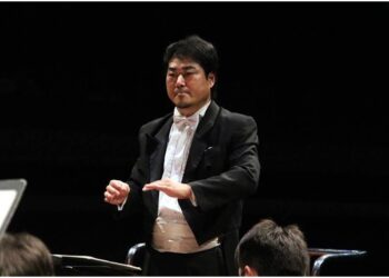 Lazos de unión por la paz y el arte