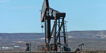 Tierra del Fuego paraliza la producción de petróleo por 24 horas