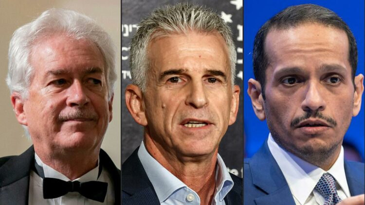 El director de la CIA, William Burns, el jefe del Mossad, David Barnea, y el Primer Ministro de Qatar, Mohammed bin Abdulrahman Al-Thani se reunieron en El Cairo “para discutir una tregua en Gaza”.