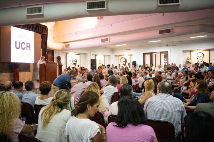 Piden postergar la interna de la UCR para el segundo semestre