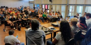 La UEPC pone en duda el inicio de clases mientras trata una nueva oferta salarial