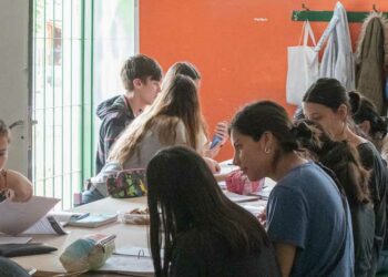 Convocatoria para apoyo escolar