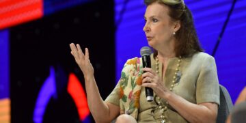 Mondino le bajó el tono al conflicto con Colombia y aseguró que «no se rompieron relaciones»