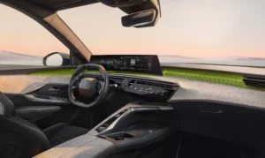 Peugeot presentó el nuevo SUV E-5008 de clase superior: siete asientos y hasta 660 km de autonomía