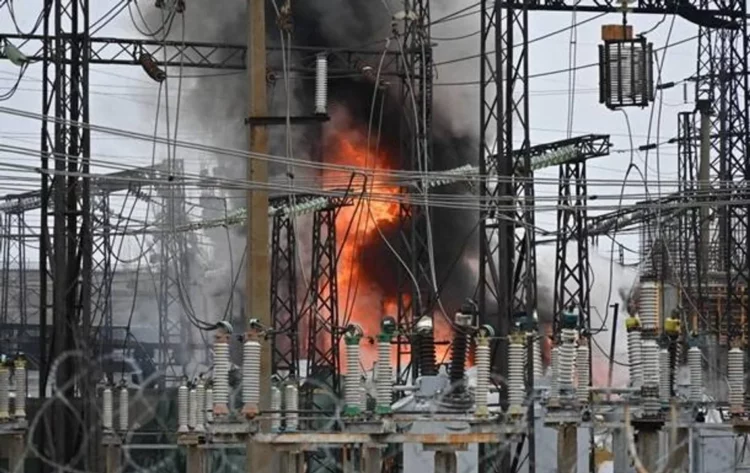 Confirman que la mayor central termoeléctrica del este de Ucrania fue destruida
