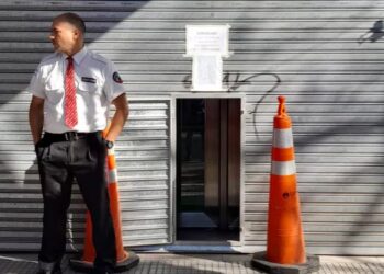 América TV y A24: denunció un boicot, cerró sus puertas y cortó la programación