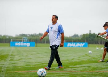 Fernández contó cómo vive su interinato en Belgrano