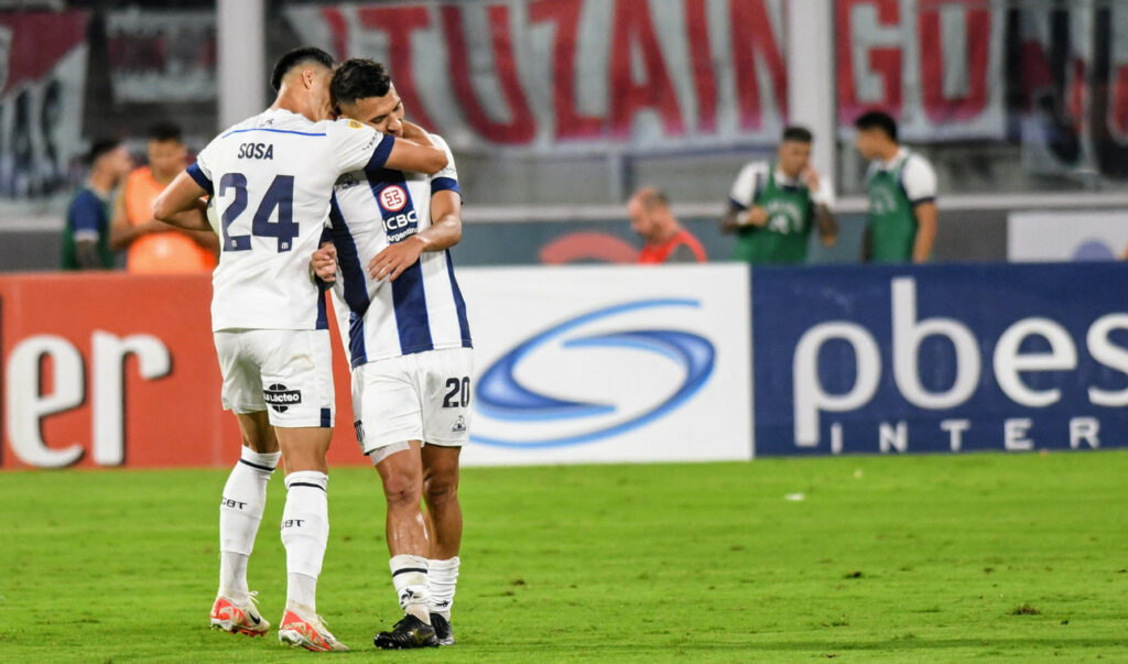 Talleres se lo empató a River: electrizante 2 a 2 en el Kempes