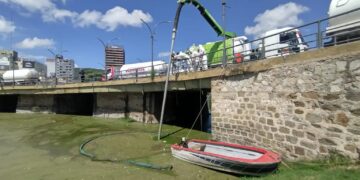 Acusan a Avilés de entorpecer la limpieza del lago San Roque