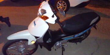 En las últimas 24 horas la Policía detuvo a 52 personas y secuestró 42 motos en la ciudad