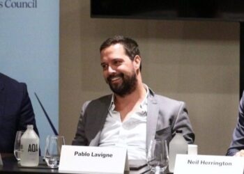 El Gobierno redobla la presión a las empresas para bajar precios