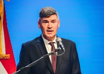 Passerini: «No vamos a dudar en ir a la Justicia para defender los intereses de los cordobeses»