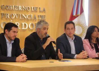 Anuncian un nuevo protocolo de atención por dengue según síntomas leves o de alarma