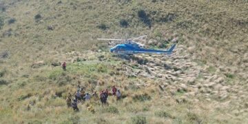 Un senderista accidentado en el cerro Uritorco debió ser rescatado en helicóptero