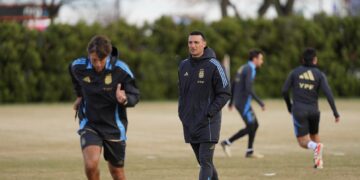 La “Scaloneta” entrenó por primera vez en Estados Unidos