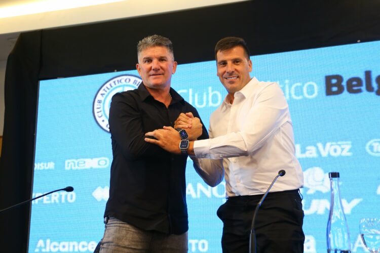 Juan Cruz Real fue presentado como nuevo DT de Belgrano