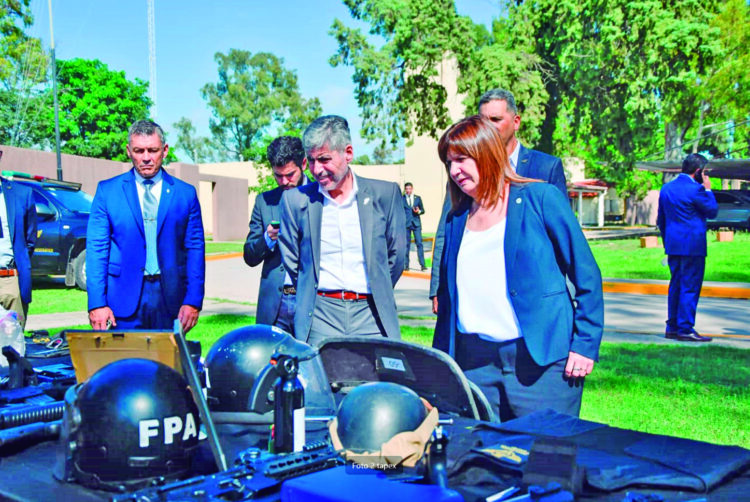 Bullrich anunció la creación de un “grupo de élite” anti narco
