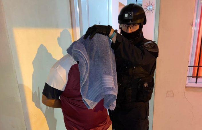Detuvieron a un policía de Córdoba por venta de cocaína
