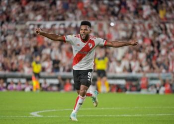 River venció a Independiente Rivadavia y se metió en el lote de los líderes de su zona