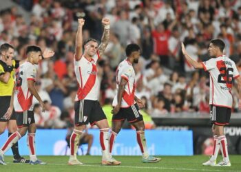 River lo dio vuelta ante Gimnasia y es líder de la Zona A junto a Vélez