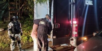 Madre, padre e hijas, presos por vender drogas a través de un taller y una despensa como pantalla