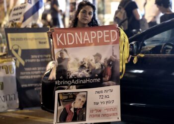 Más de 15.000 personas llegan a Jerusalén para exigir la liberación de los rehenes