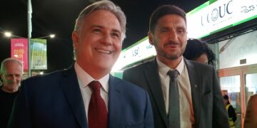 Llaryora reiteró el pedido para que el gobierno nacional elimine las retenciones al campo