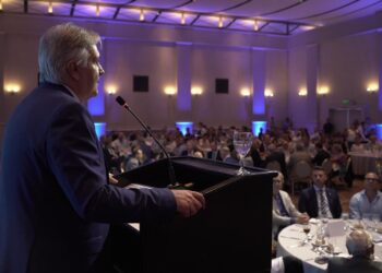 Llaryora respaldó el envío de las Fuerzas Armadas a Rosario